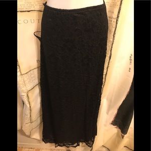 EUC-Venezia Jeans Black Lace Skirt-26/28